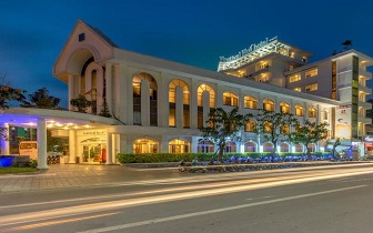 Festival Hue Hotel
