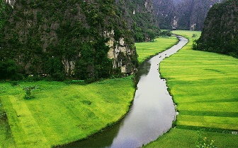 Muslim travelers-5 days 4 nights Hanoi- Halong- Hoa Lu Special package tour